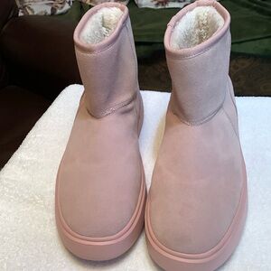 Jarlif Pastel Pink snow boots. The tag shows 41.5.
